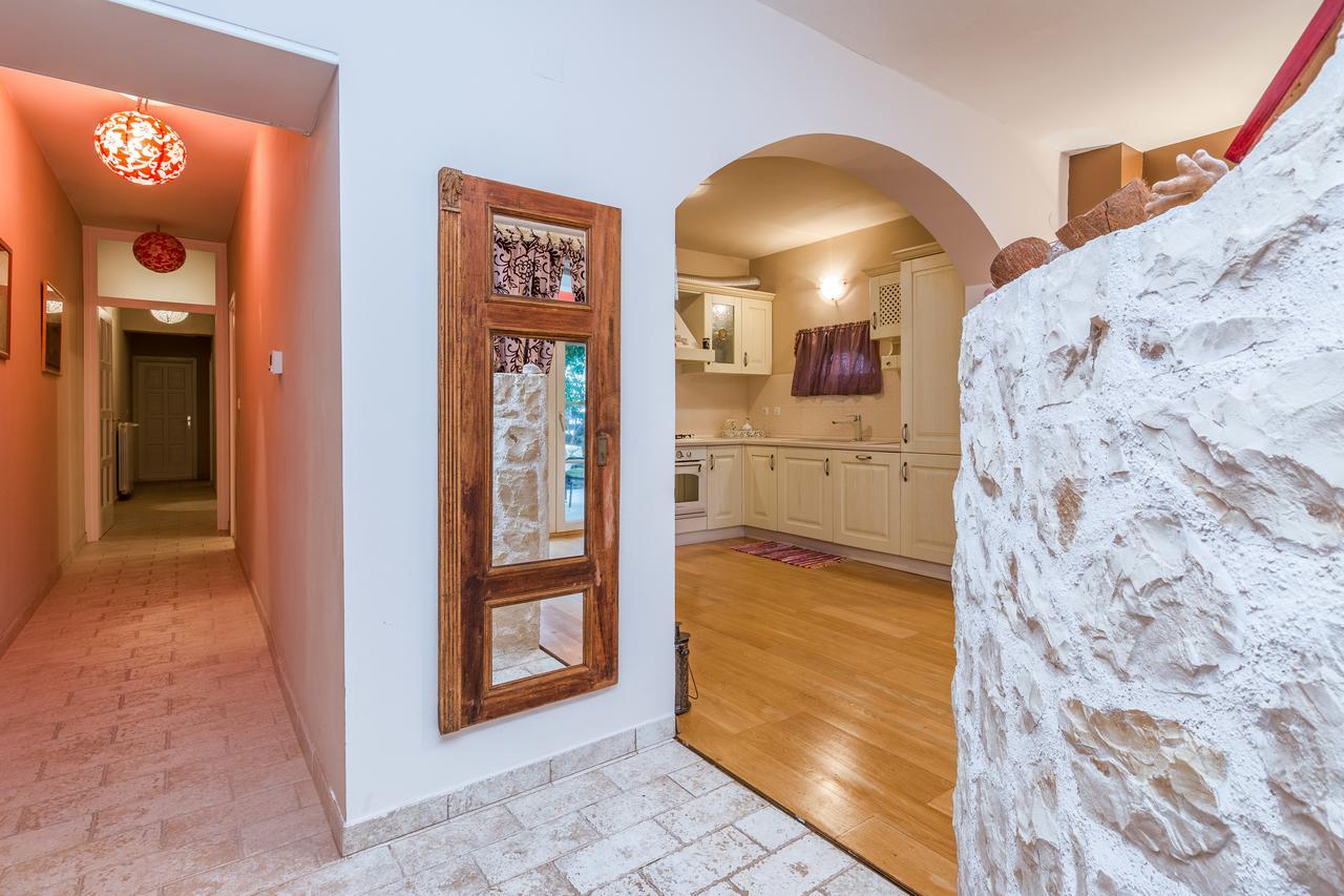 Apartment Jeger ポヴリャナ エクステリア 写真